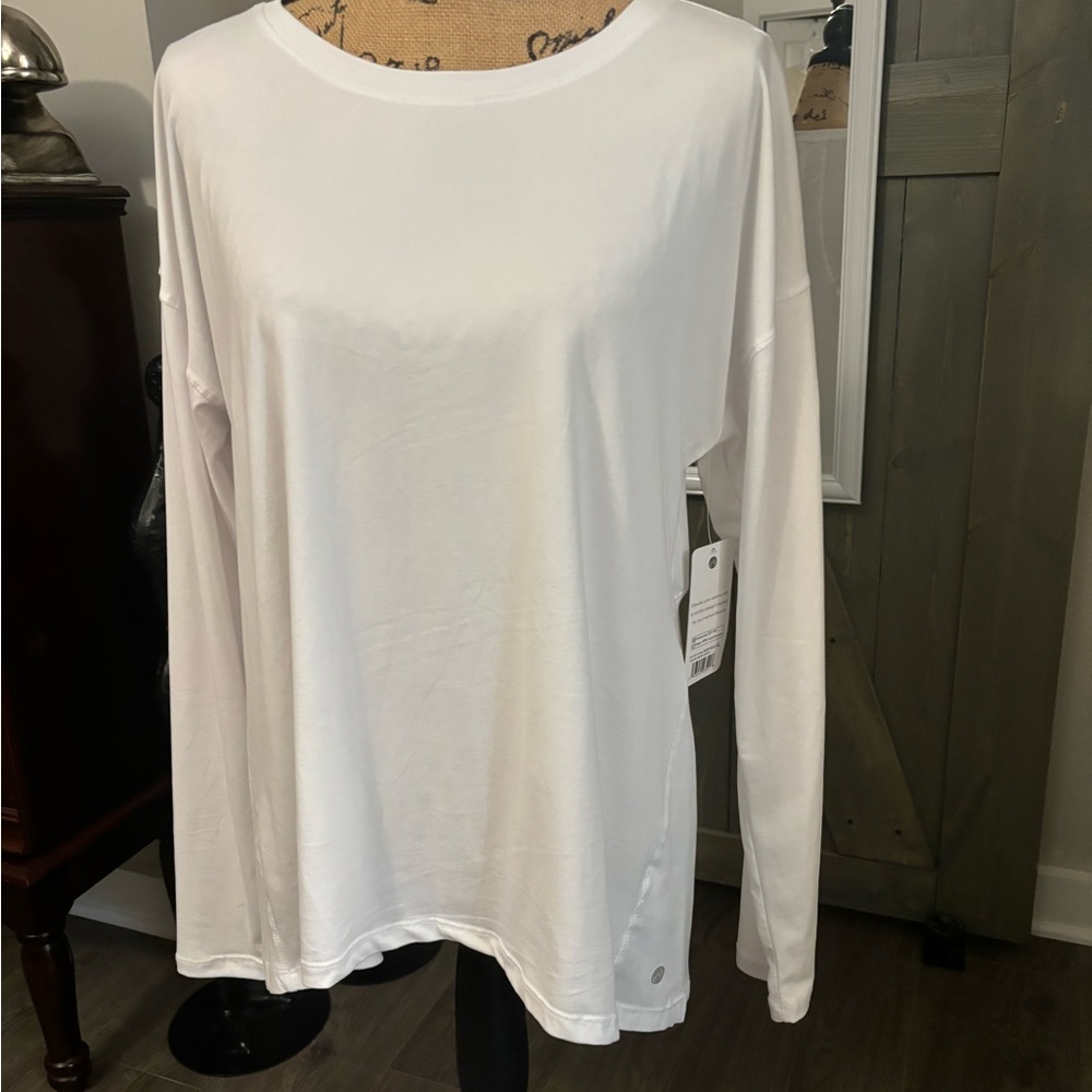 Women’s Apana Yoga White Shirt size L